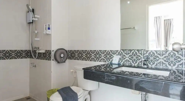 Двухместный люкс с балконом Slowlife Beach - Hostel