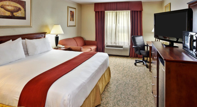 Двухместный номер Standard Holiday Inn Express Breaux Bridge by IHG