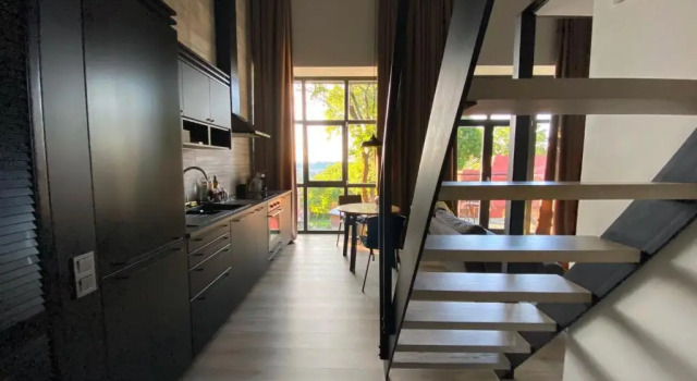 G - Owl Jazz -Modern loft type apartment 18 with big roof terrace and free private parking, Prenota Appartamento Kaunas Contea di Kaunas