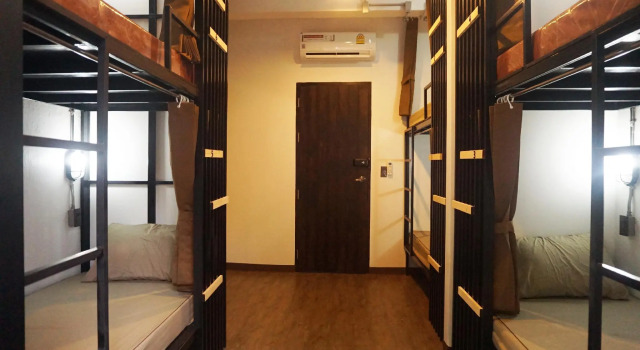Кровать в общем номере (женский номер) Removed Hostel