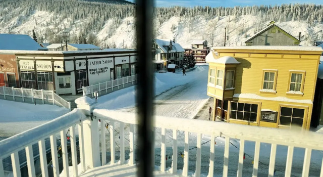 Номер Premium Eldorado, a Coast Hotel