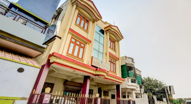 OYO Flagship 63628 Narendra Guest House