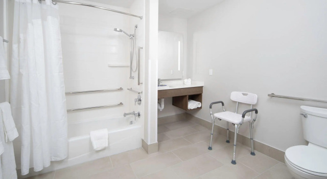 Двухместный номер Standard Holiday Inn Express & Suites - Fort Myers Airport by IHG