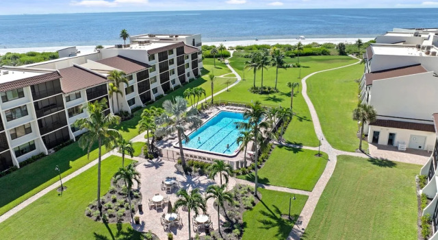 Апартаменты Newoceanfront Gulf Water Views 1st Floor Sanibel