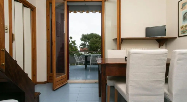 M134 -Marcelli, quadrilocale con terrazzo a 50mt dal mare, Rezervovat Hotel Marcelli 