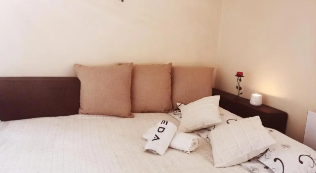 Nice & economic Studio, Rezerwuj Hotel Hotele w Carpathians - Romania z parkingiem, Parking