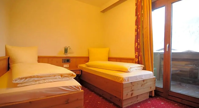 Номер Standard Sporthotel Tirolerhof