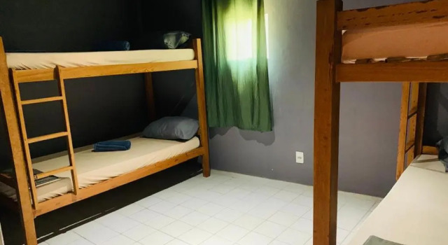Четырёхместный номер Standard Reef Hostel & Pousada
