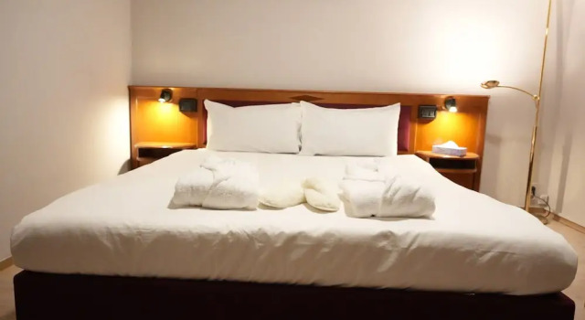 SN Hotel and Restaurant