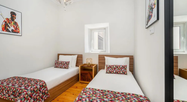 Prime Location Design Family Apartment