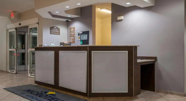 Microtel Inn & Suites by Wyndham Pearl River/Slidell, Забронировать Отель «постель и завтрак» Слайделл Луизиана