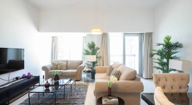Maison Privee - Sleek Stay in Dubai Marina Famous Twisting Tower, Забронировать Апартаменты/квартира Апартаменты Эмирата Дубая, рядом с Остановка трамвая Marina Towers, Апартаменты/квартира