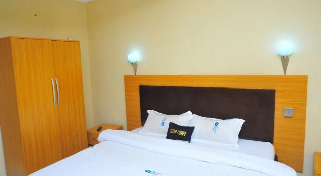 Peemos Place Warri