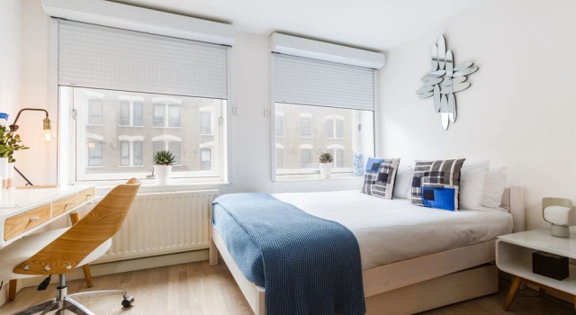 Convenient Soho Premium 5* with Air Conditioning!, Забронировать Отель Отели Англии 3 звезды, 3*
