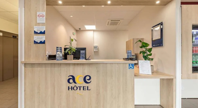 ACE Hôtel Metz, Boek Hotel Metz Moselle