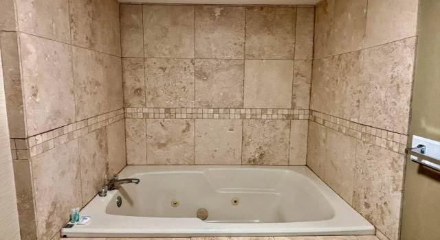 Четырёхместный номер Standard Rodeway Inn & Suites