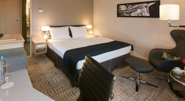 Двухместный номер Standard Mövenpick Hotel s-Hertogenbosch