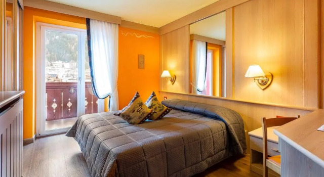 Номер Comfort Hotel La Serenella