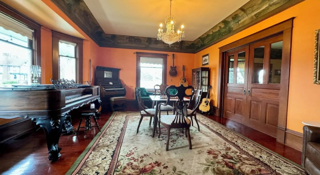 Hubble House Inn, Rezerwuj Bed and Breakfast Montesano Waszyngton