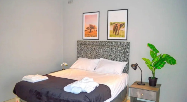 Вилла Mount Pleasant - Luxurious 4-Bed Villa