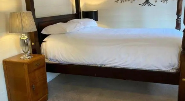 Magpie 1 Hot Tub HuntersMoon-Warminster-Bath-Wiltshire