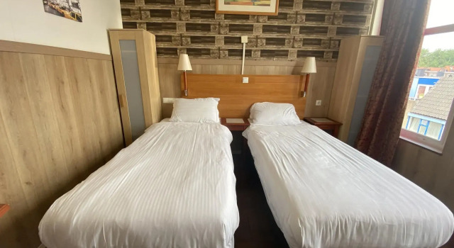 Hotel Isis