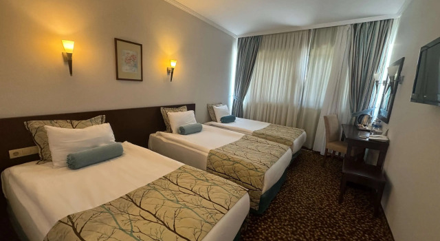 Best Western Plus Khan Hotel