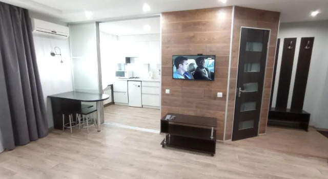 Студия НЕ ВИМИКАЮТЬ СВІТЛО lark apartment