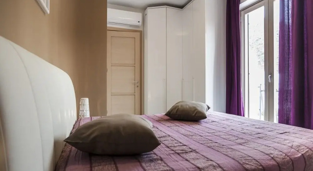 Апартаменты с 4 комнатами Casa Vacanza Villa Omero