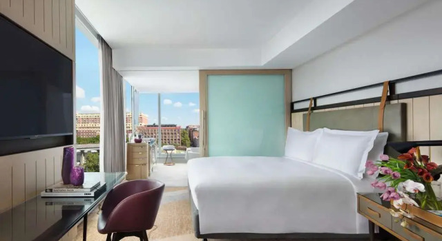 Двухместный номер Luxury Sofitel Sydney Darling Harbour