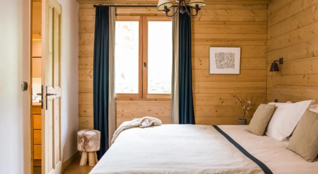 Les Chalets des Liarets, Забронировать Шале Виллы Овернь-Рона-Альпы, Вилла