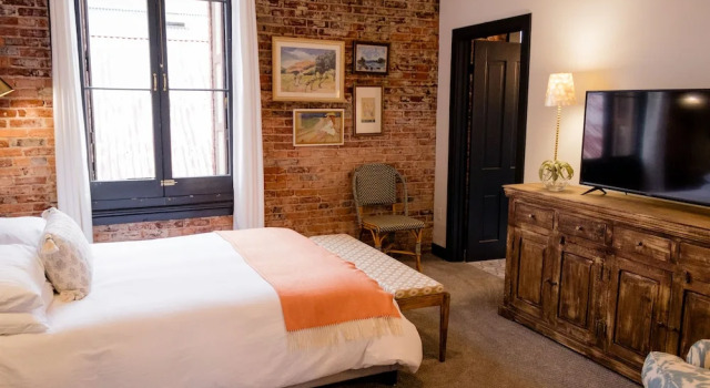 Двухместный номер Comfort Speakeasy Suites
