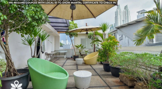 ZEN Rooms Capital Residence