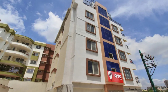 Hotel near Kristu Jayanti College, Rezervovat Hotel Jālahalli Bangalore