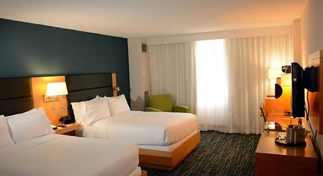 Номер Standard Holiday Inn Express Stamford