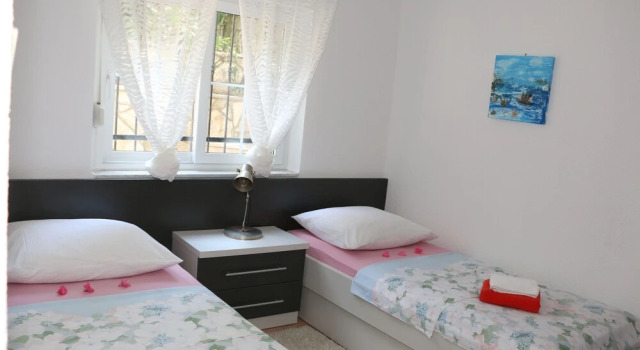 Коттедж Villa Mara in Komarna by Villas Guide