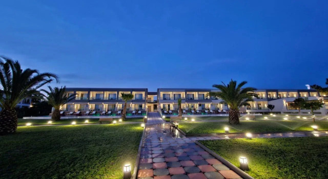 Sea Coast Resort Halkidiki, Забронировать Курортный отель Геракини 