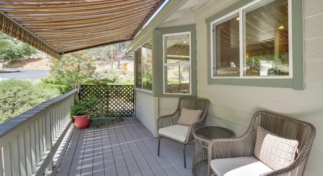 Коттедж Gateway to Yosemite: Group-friendly Groveland Home
