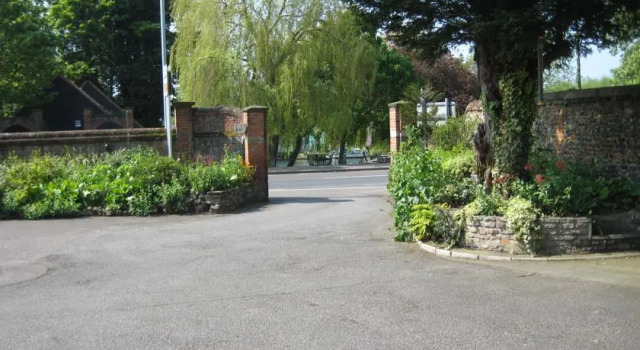 Yew Tree Guest House Bed & Breakfast