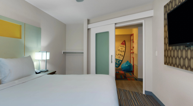 Holiday Inn Resort Orlando Suites - Waterpark by IHG