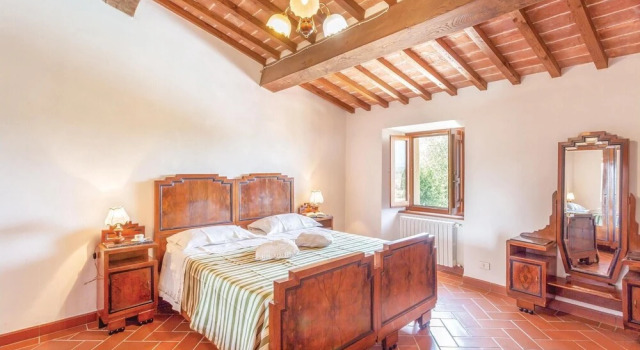 Beautiful Home in Castiglion Fiorentino With 4 Bedrooms, Wifi and Outdoor Swimming Pool