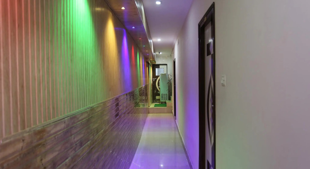 OYO 22078 Hotel Grand