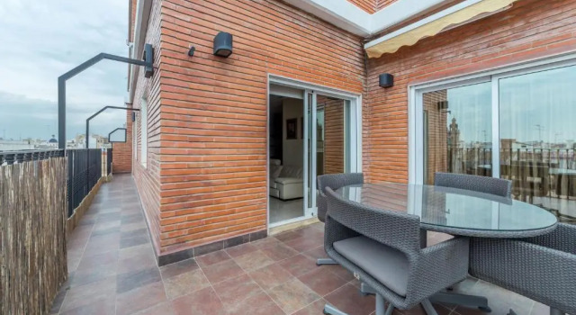Апартаменты Travel Habitat Atico Ciutat Vella