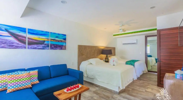 Четырёхместный номер Standard Hotel Paradise Suites