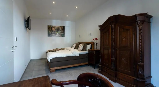 Ferienhaus Braubach, Prenota Hotel Braubach Gola del Reno