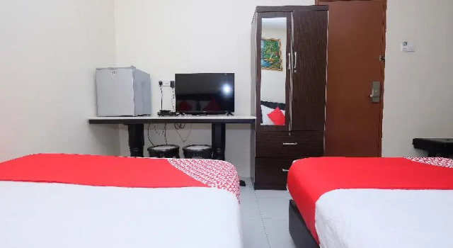 Номер Standard OYO 1104 Q Hotel
