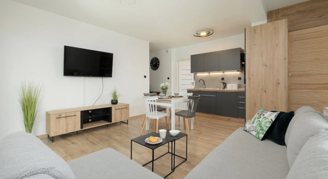 Apartamenty Kapitanski Mostek, Забронировать Отель Колобжег Kolobrzeg Region, рядом с Причал Колобжега