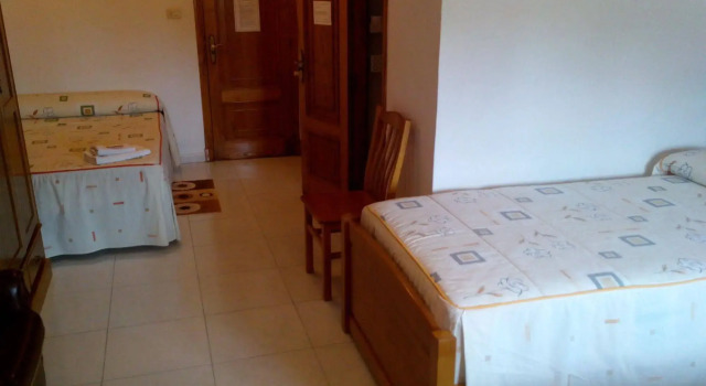 Hostal Sequeiros, Book Hotel  