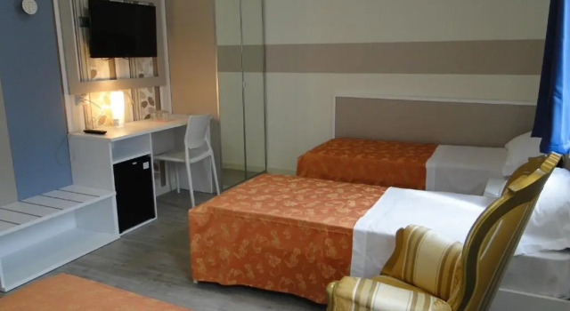 Трёхместный номер Standard Hotel Moderno
