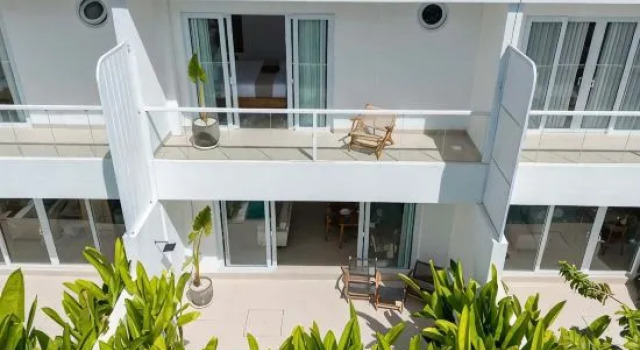 Montana Villa Tropical 2BR Escape Balangan, Varaa Villa Mökit kohteessa Bali, Mökki